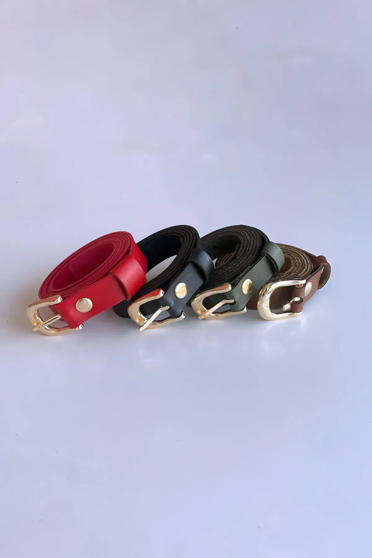 4'lü Kemer Takım, Siyah Kemer - Kırmızı Kemer - Haki Kemer - Taba Kemer (Gold Aksesuar)