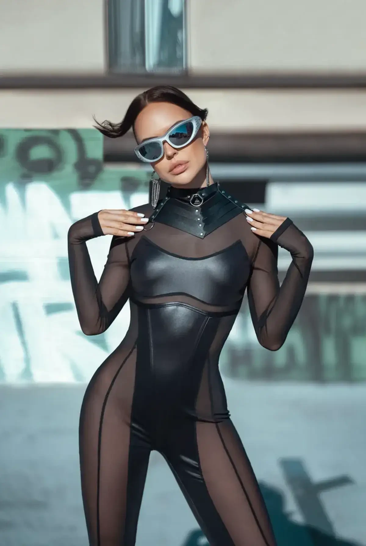 Piramit Desen Lazer Kesim Deri Choker, Şık Deri Kolye - APFT1422