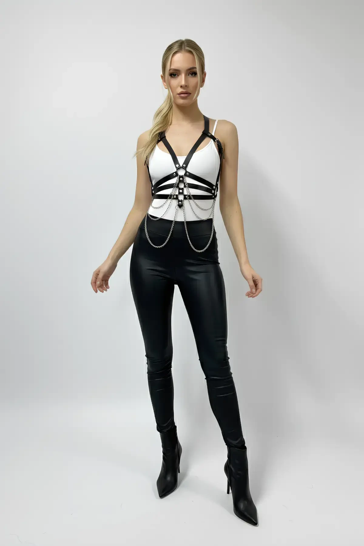 Siyah Kadın Kemer Zincirli Vücut Bağlantılı Aksesuar - APFT9