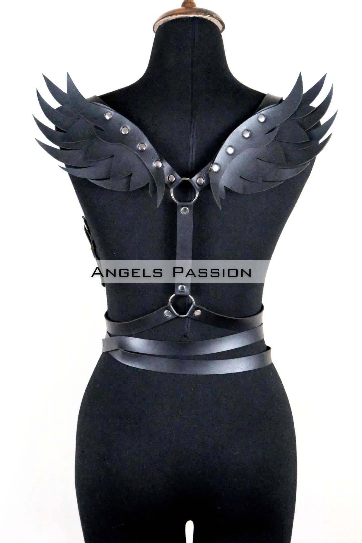 Body Harness with Detachable Angel Wings