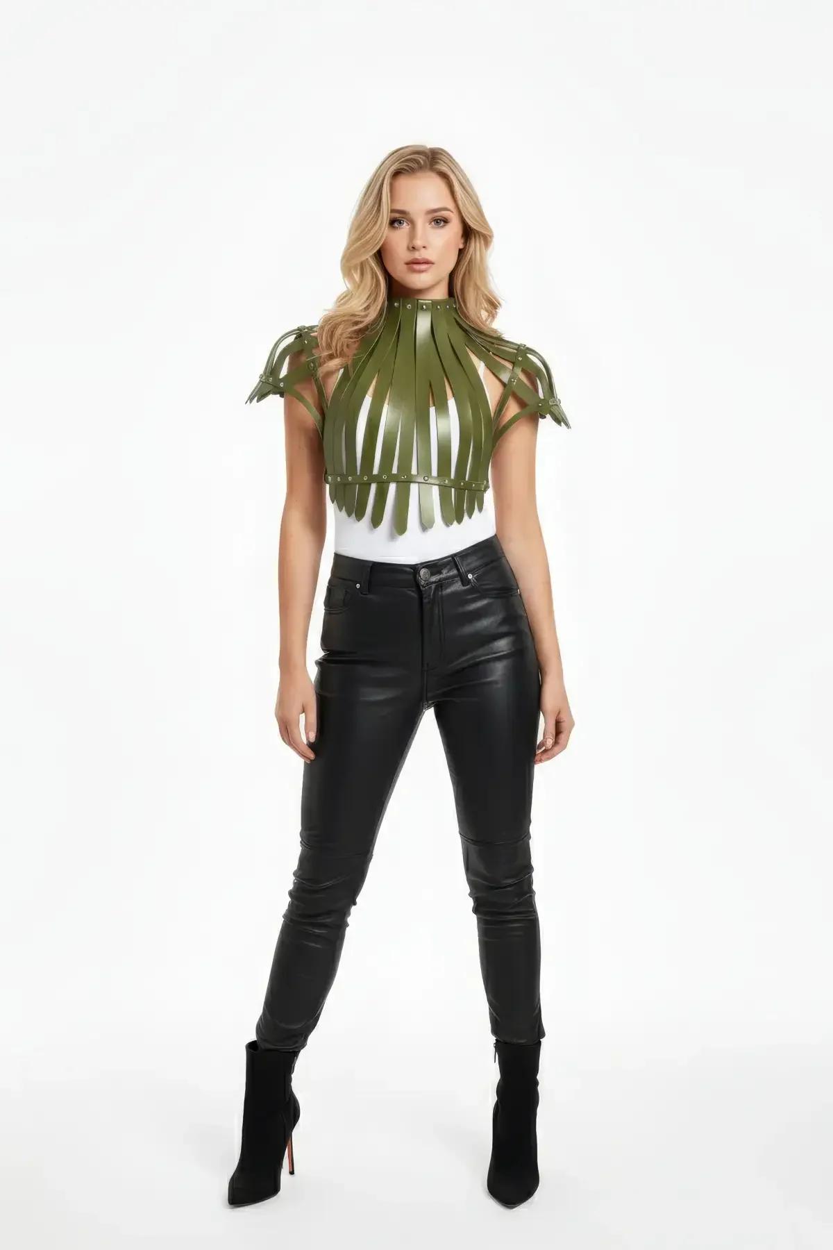 Caged Body Harness with High Neck & Shoulder Detailing
