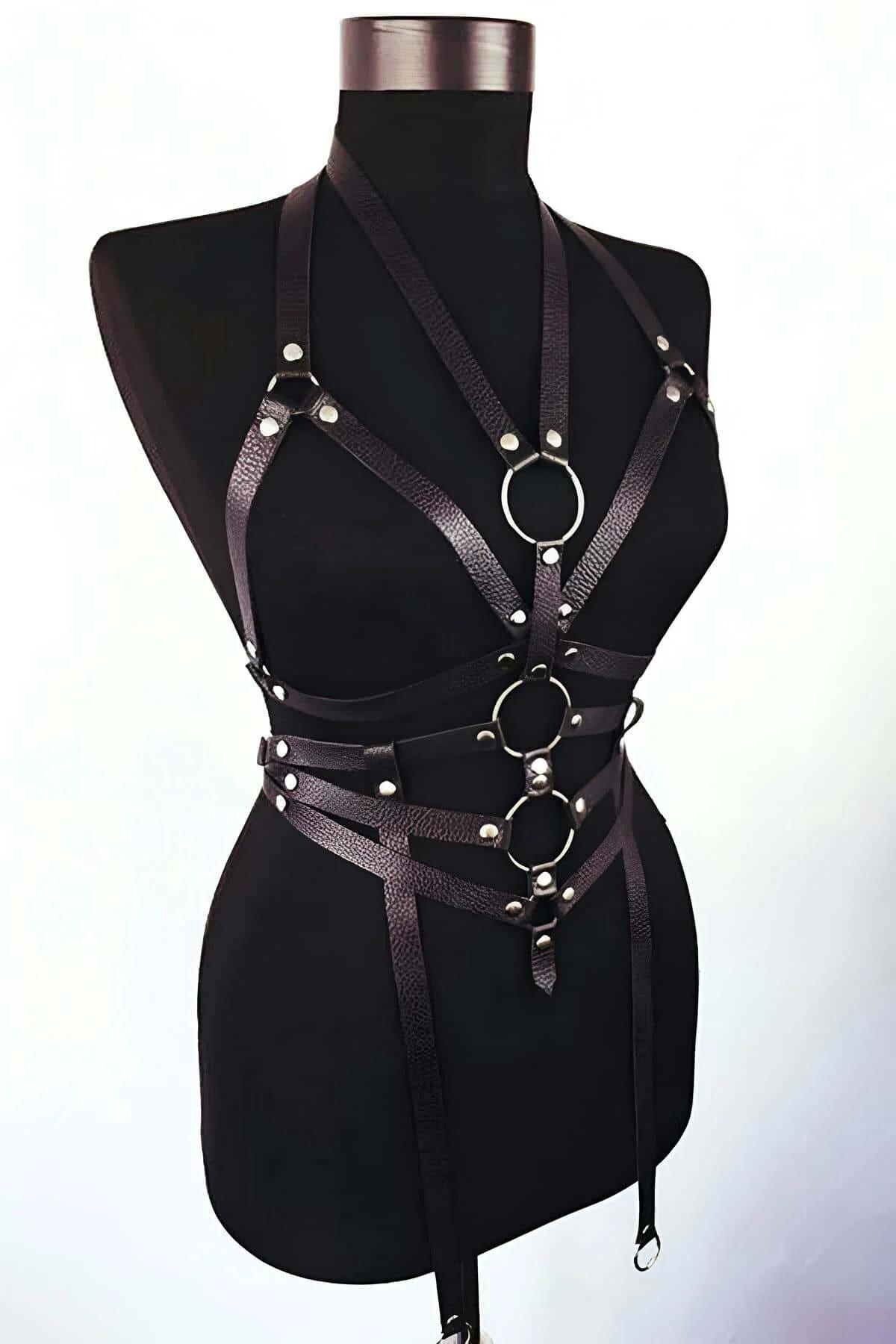 Multi-Strap Body Harness with O-Ring Accents
