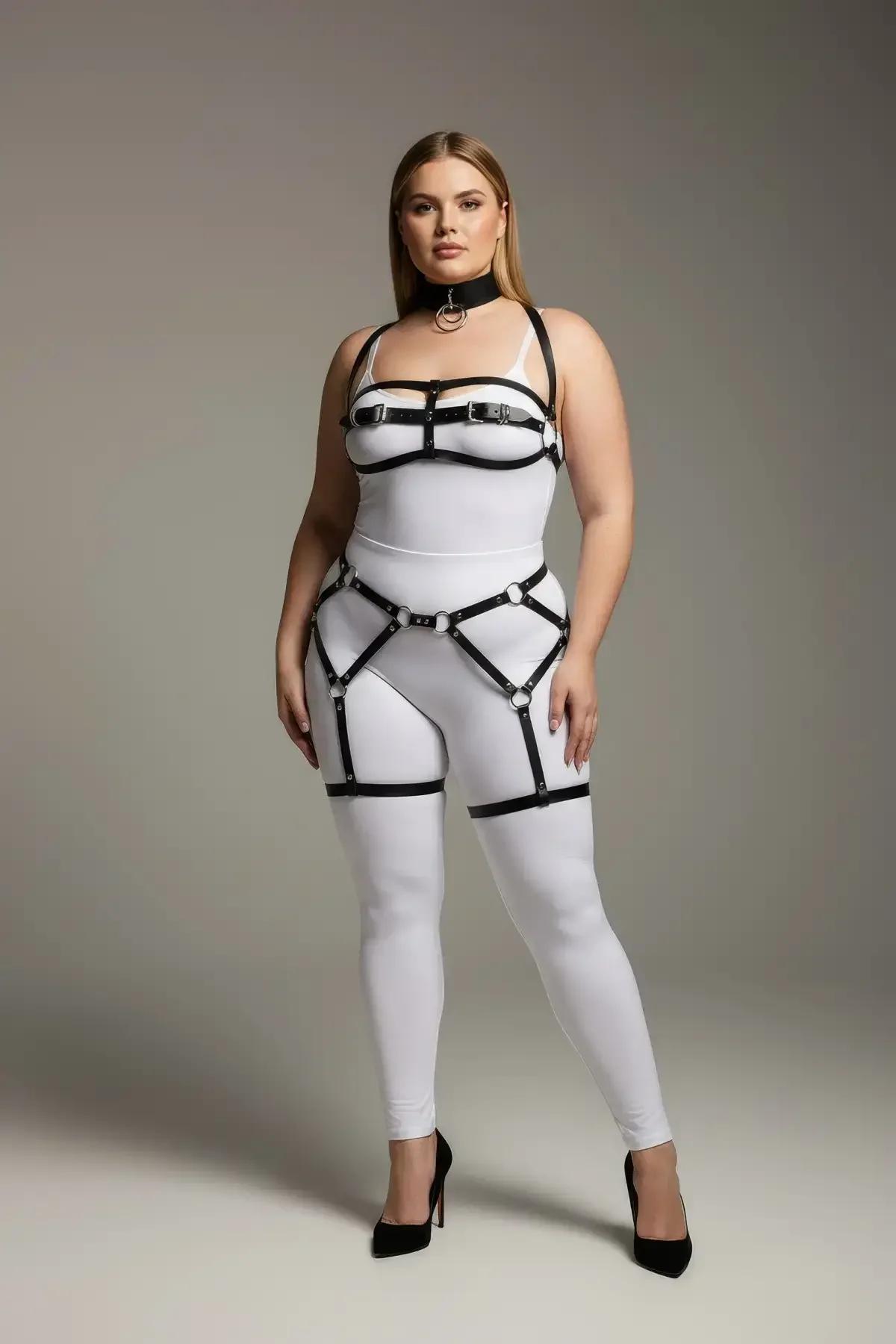 Full Body Harness with Detachable O-Ring Chain