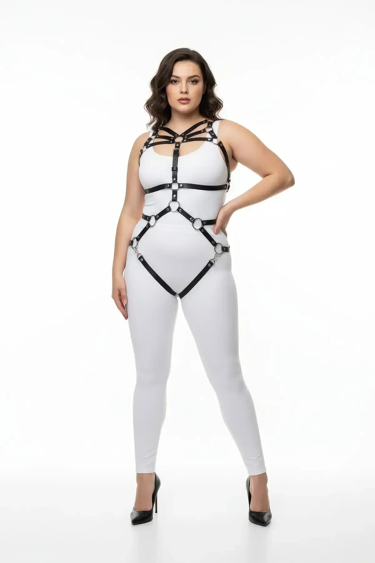 Full Body Harness with O-Ring Detail