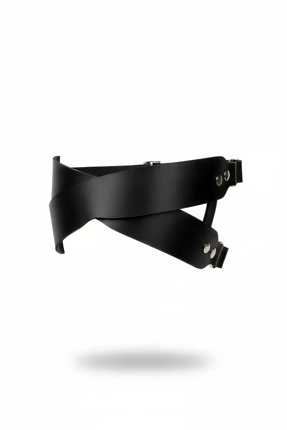 Wide Band Cross Detail Choker Harness
