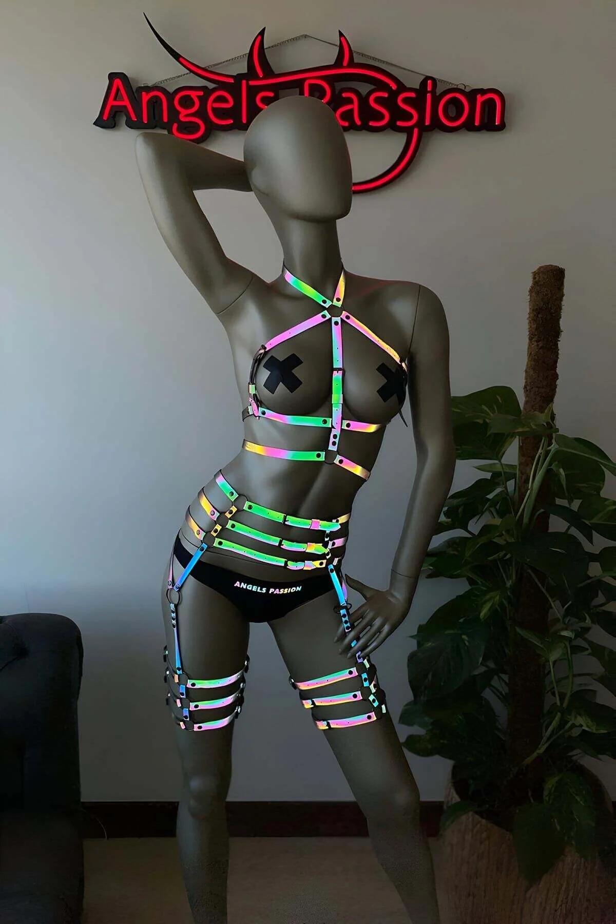 Holographic Reflective Full Body Harness with Thigh Straps