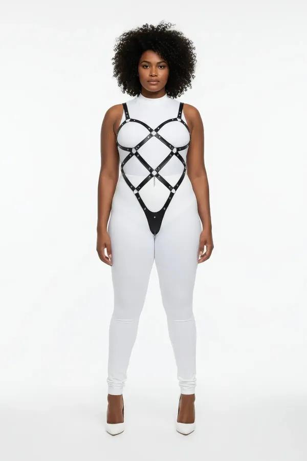 Full Body Harness with Crisscross Straps & Detachable Chain