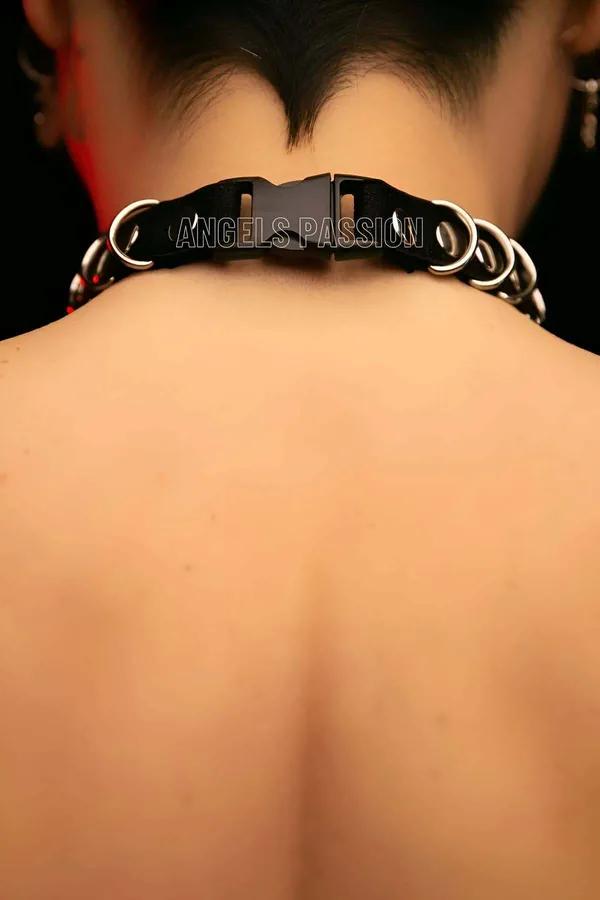 Choker Necklace with Interwoven Chain & Double O-Rings