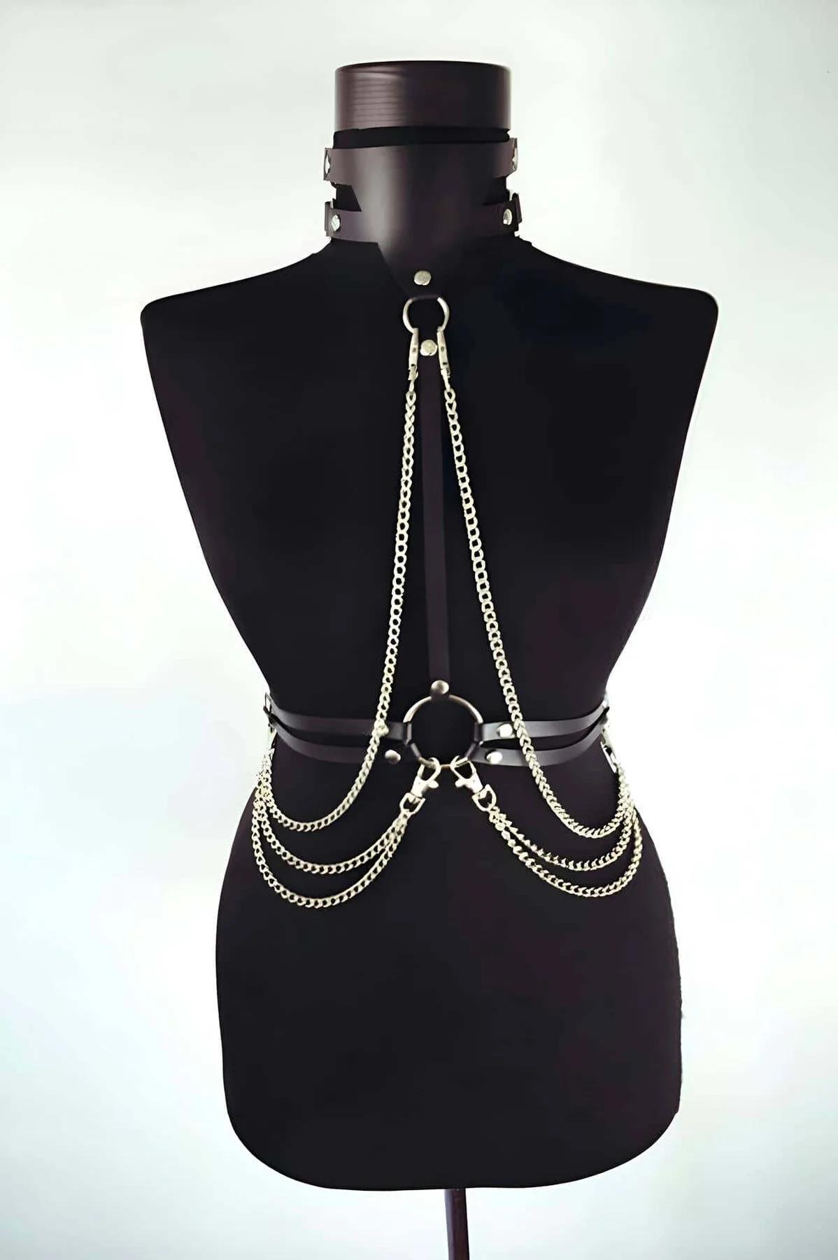 Full Body Harness with Detachable Chain
