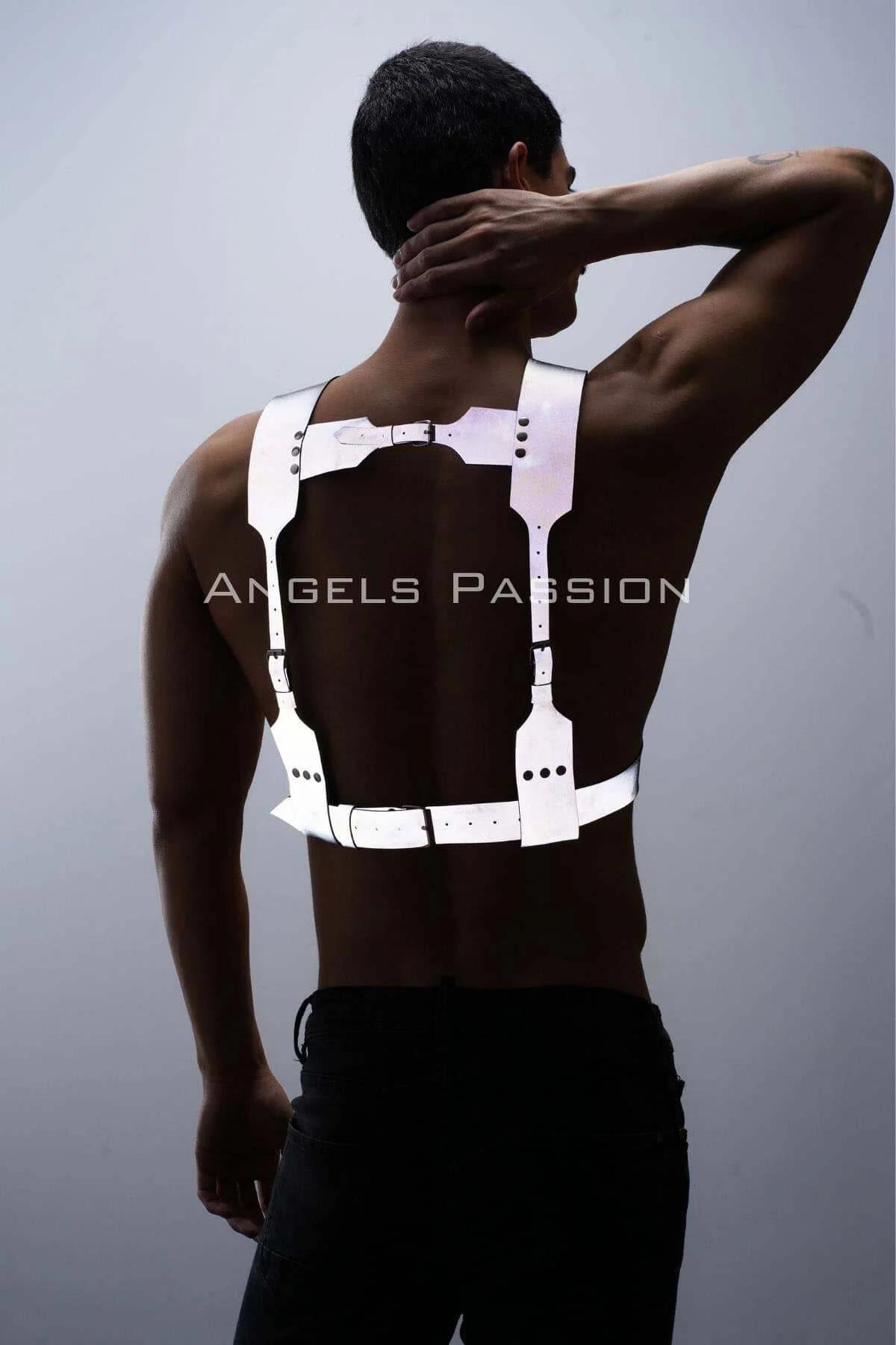 Reflective Chest Harness with O-Ring Accents
