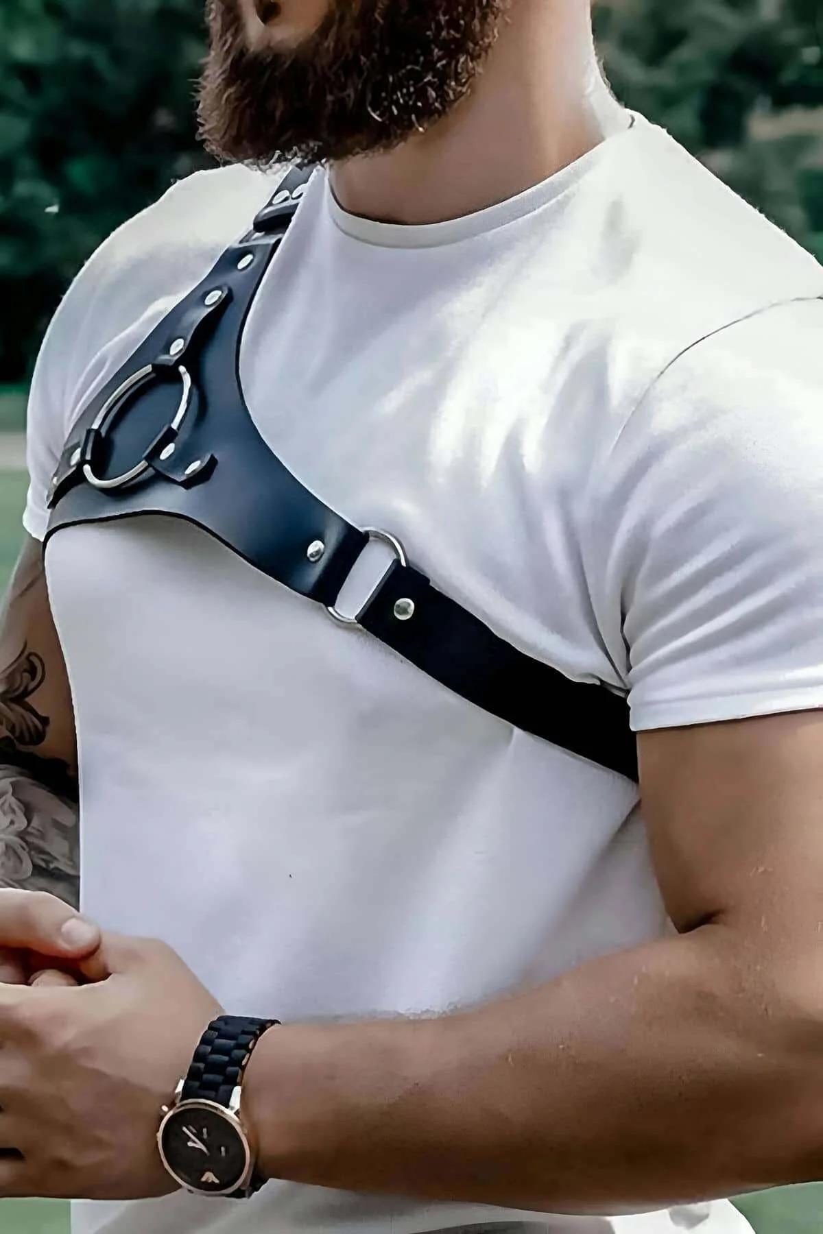 O-Ring Shoulder Harness with Adjustable Strap