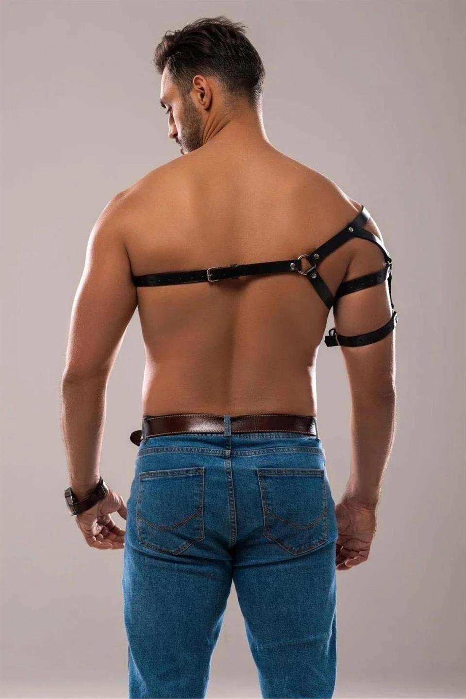 Asymmetrical Shoulder Harness with Arm Strap