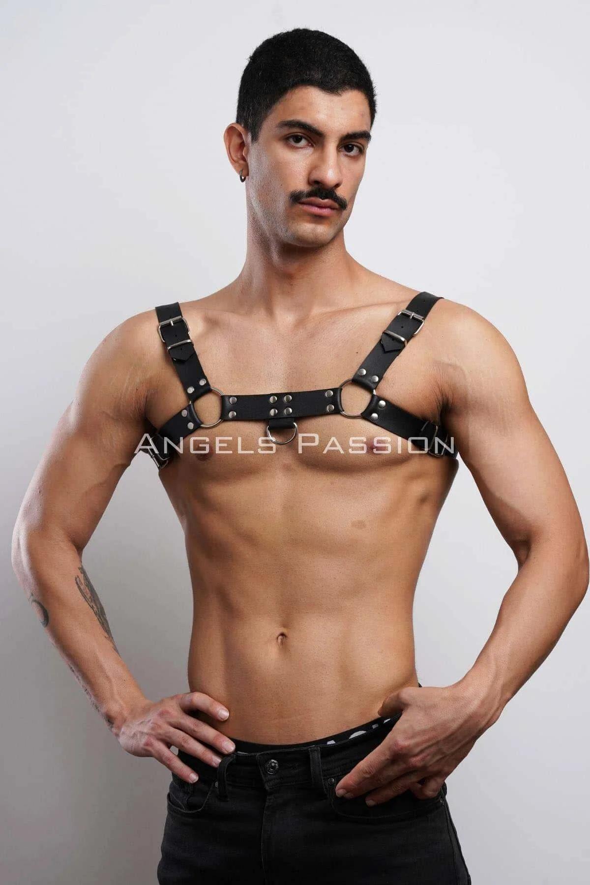 Chest Harness with O-Ring Detail