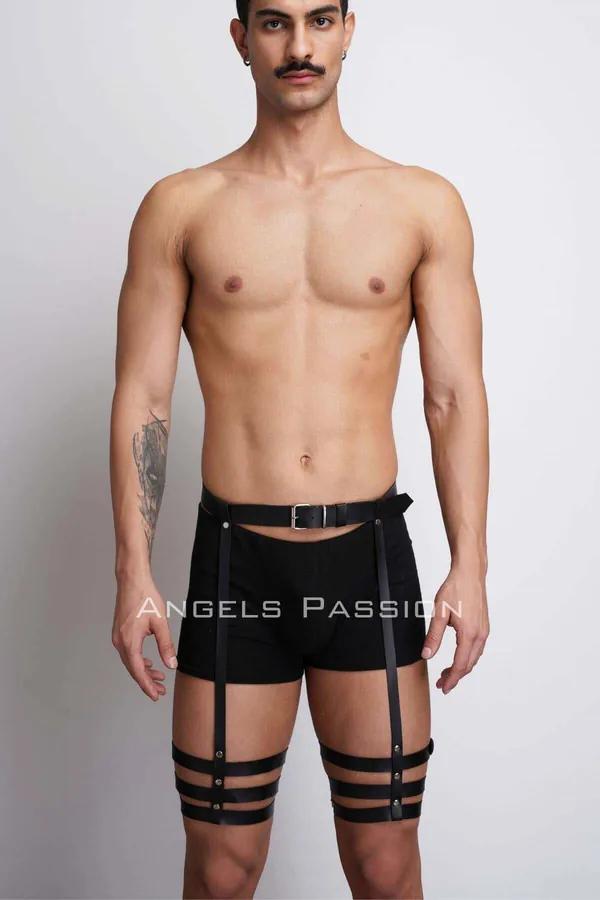 Adjustable Leg Harness with Triple Strap Detail