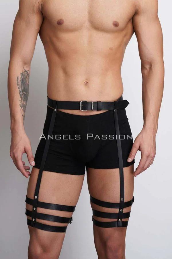 Adjustable Leg Harness with Triple Strap Detail