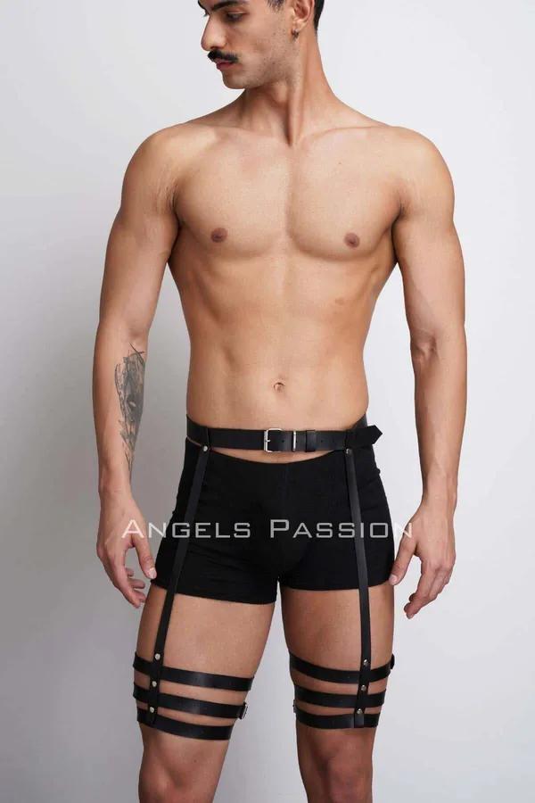 Adjustable Leg Harness with Triple Strap Detail