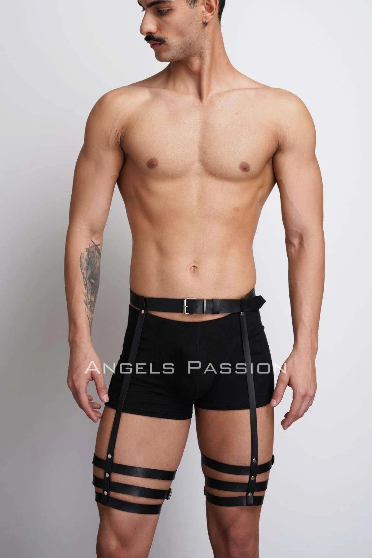 Adjustable Leg Harness with Triple Strap Detail