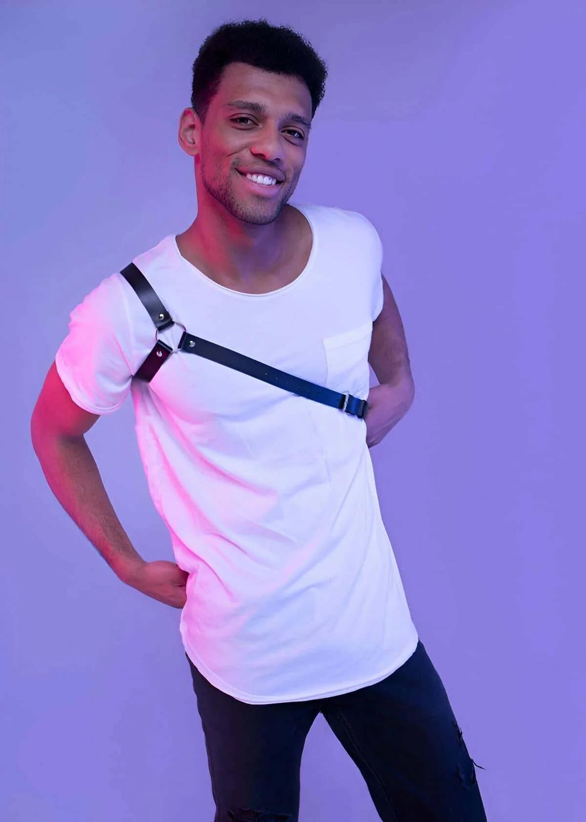 Single Shoulder Body Harness with O-Ring Detail
