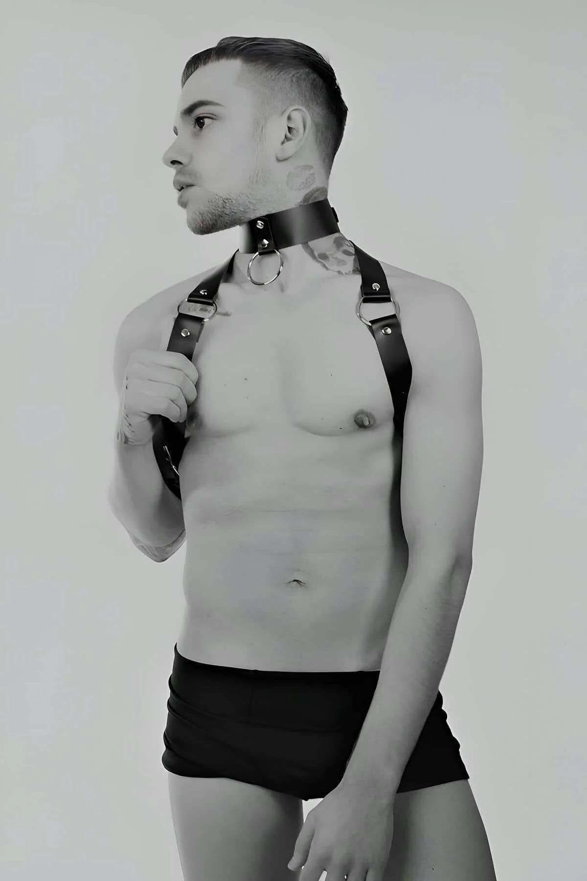 Adjustable Chest Harness with Collar and O-Ring Detail