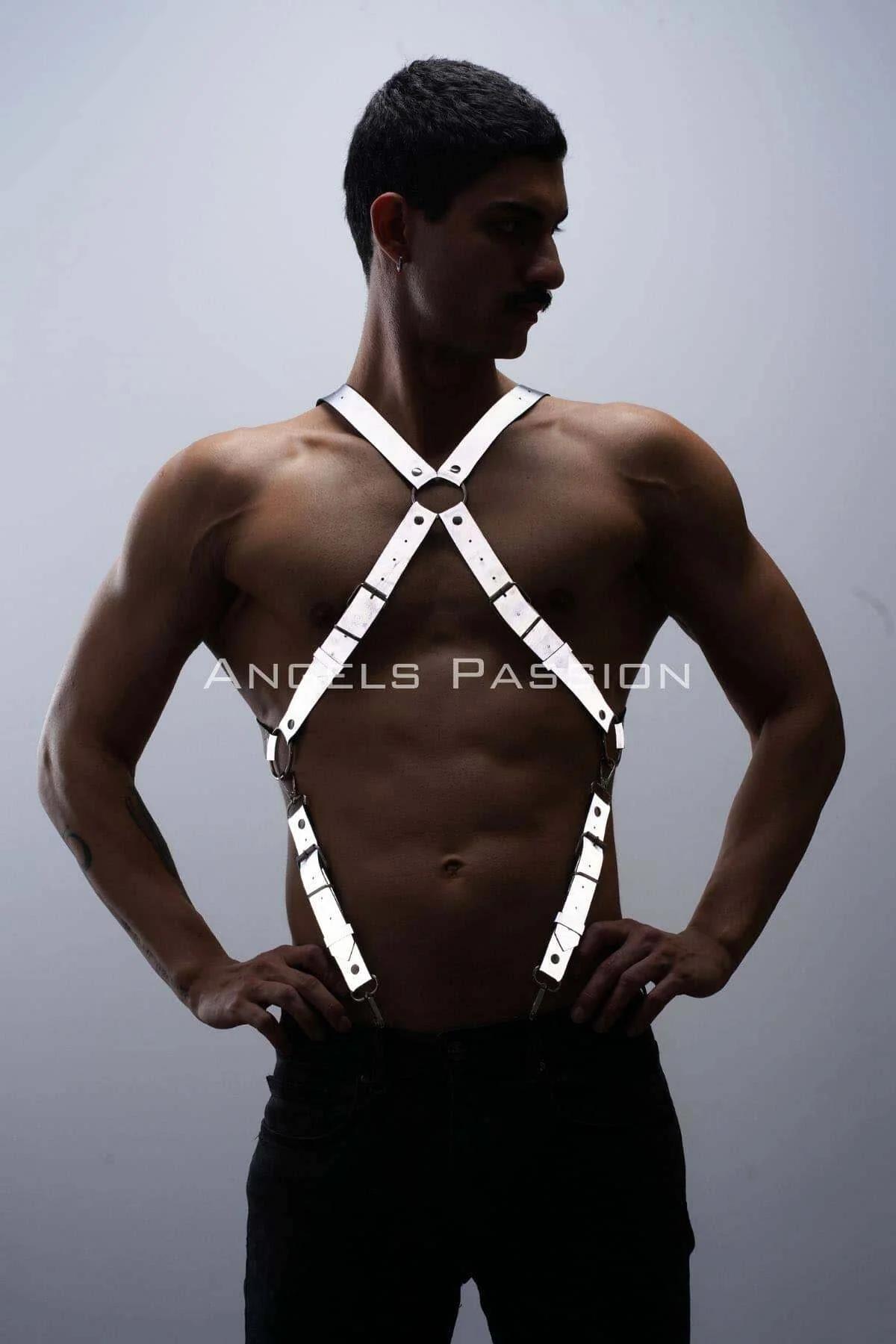 Reflective Harness with O-Ring Chest Detail