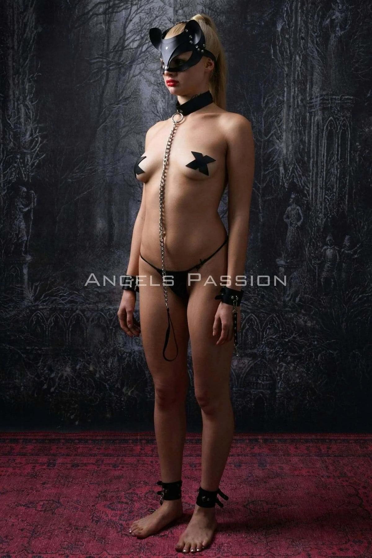 Faux Leather Cat Mask & Harness Set with Cuffs