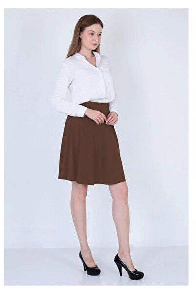 Brown High-Waisted Skater Skirt Casual Outfit